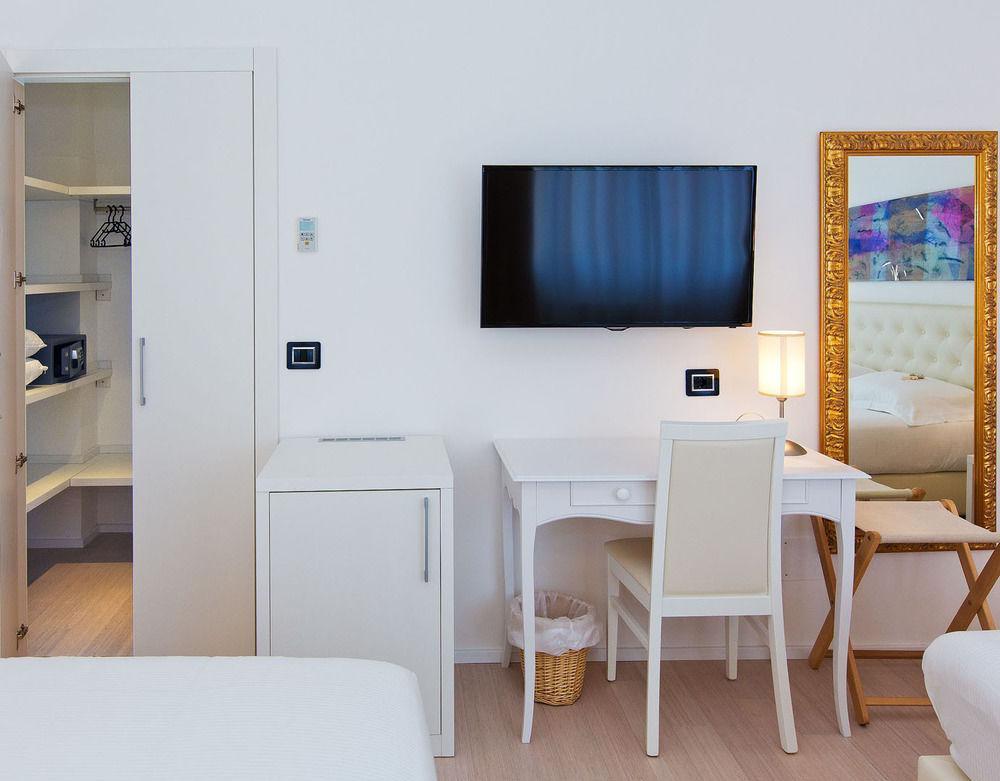 Hotel Maine Finale Ligure Exteriér fotografie